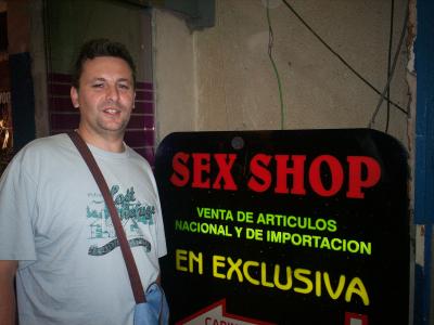 20080209121122-sex-shop.jpg